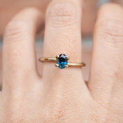 0.70ct オーバルカット ティールブルーサファイア クィーンズランド産