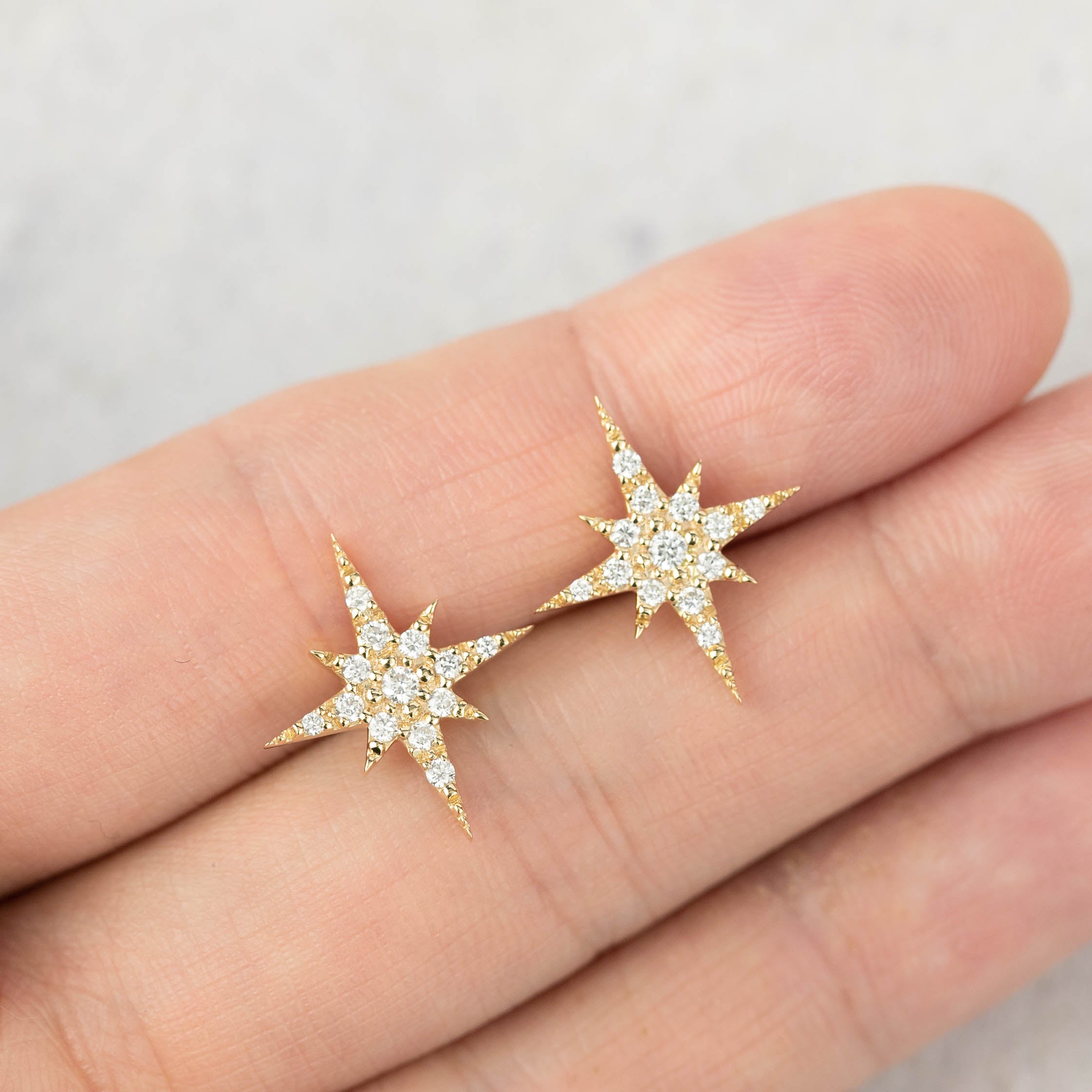 14K Gold Diamond Starburst Stud Earrings | Large