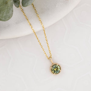 Dahlia Charm Necklace Setting (Round)