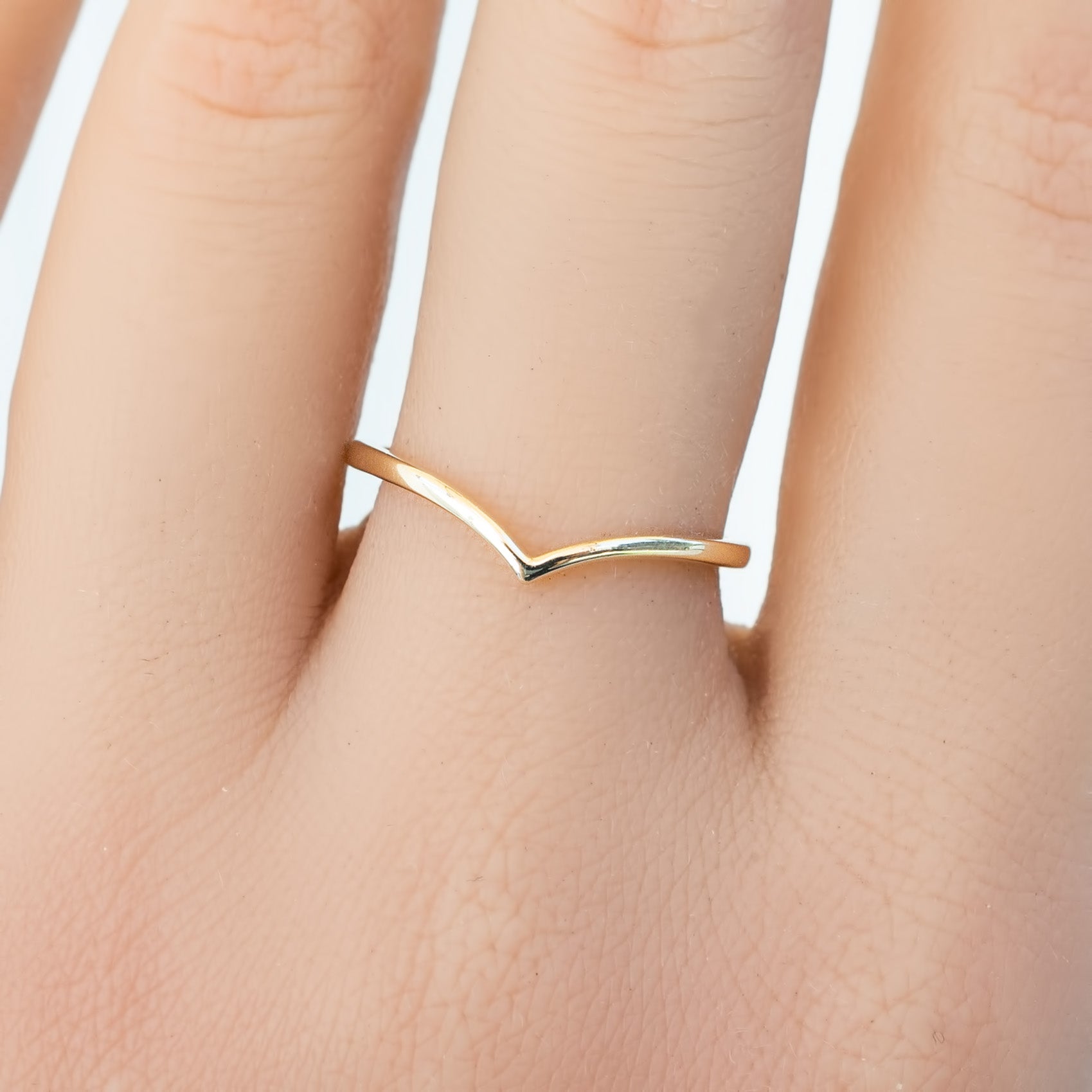 Ivy Chevron Petite Ring