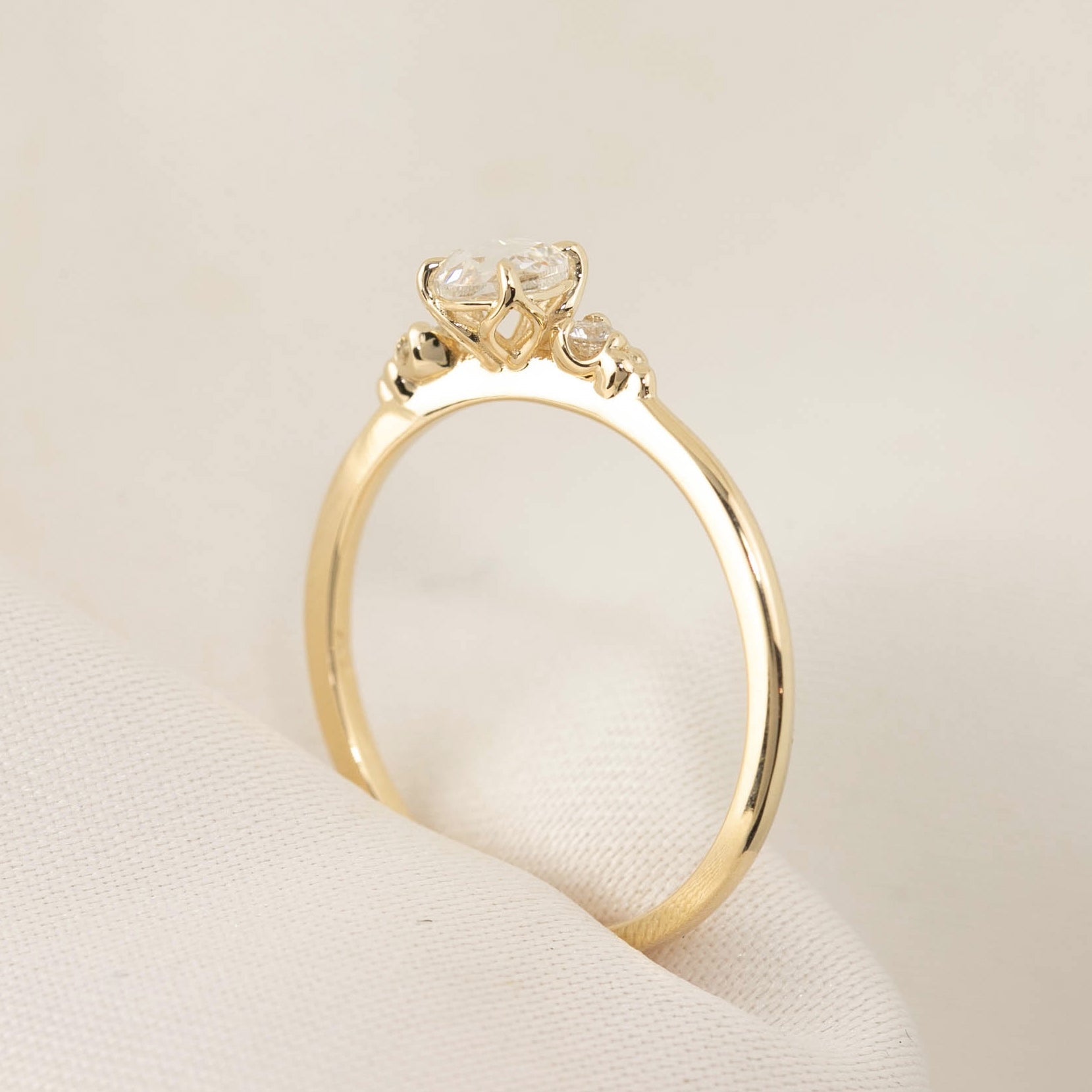 Estel Ring, Round Rose Cut Diamond