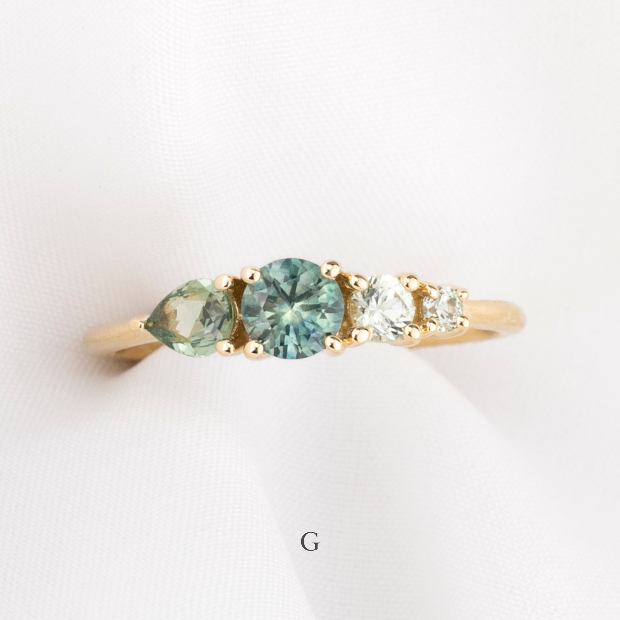 【即日配送】ドロップレッツリング ・0.84ct・マダガスカル＆モンタナ産サファイア・K14YG