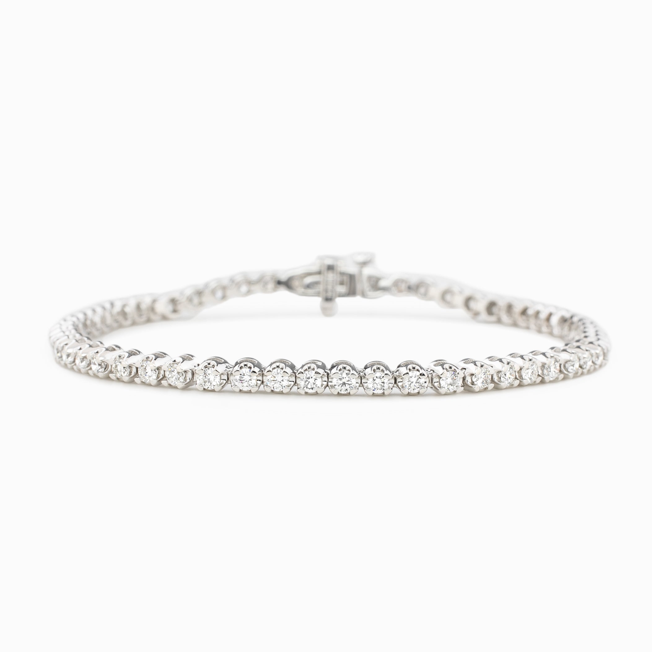 Amazon.com: The Black Bow .50 Cttw Classic Illusion Diamond Tennis Bracelet  in Silver - 7 Inch: Clothing, Shoes & Jewelry