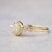 Stella Ring Opal