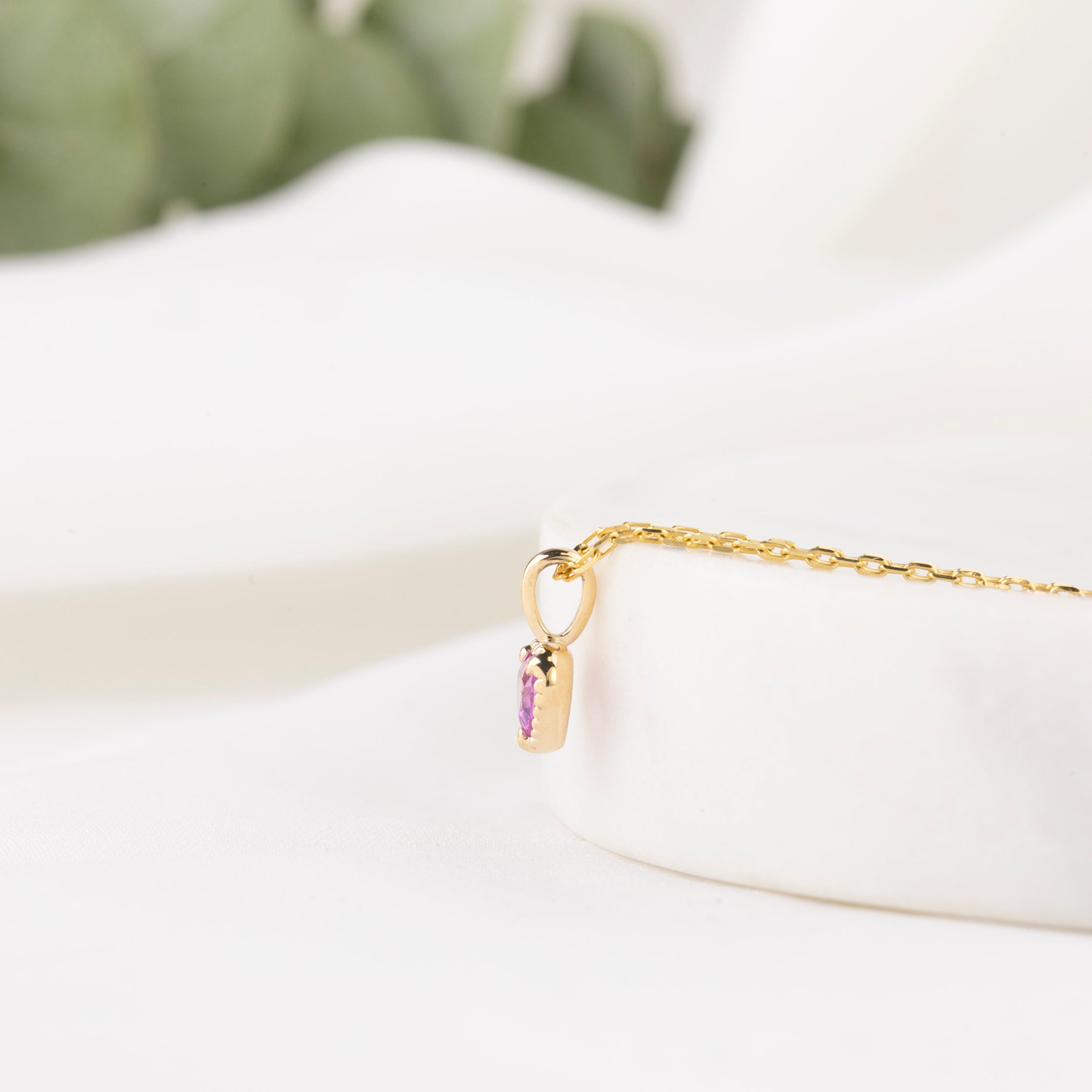 【一点もの】ハート型ピンクサファイアチャーム