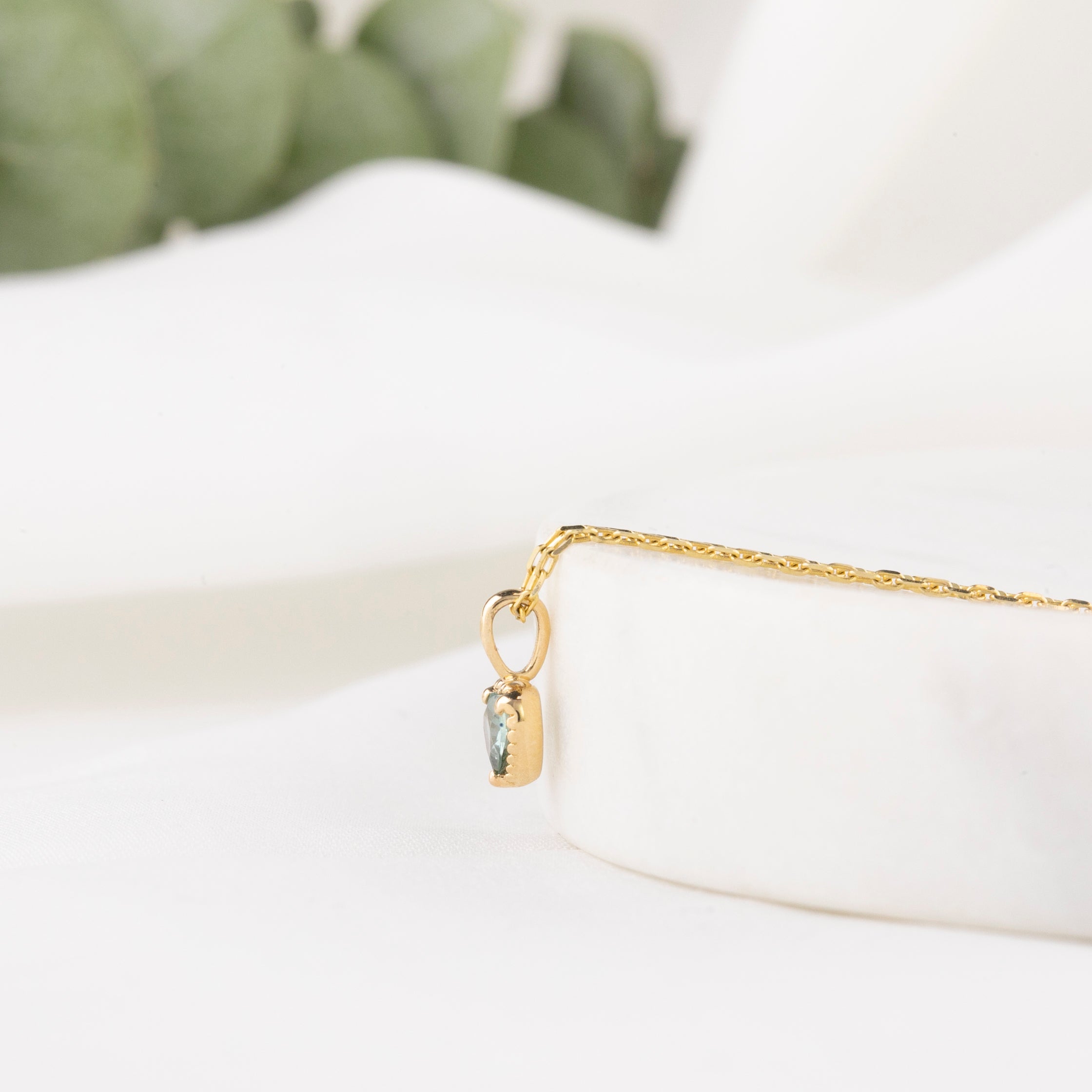 【一点もの】ハート型ピンクサファイアチャーム