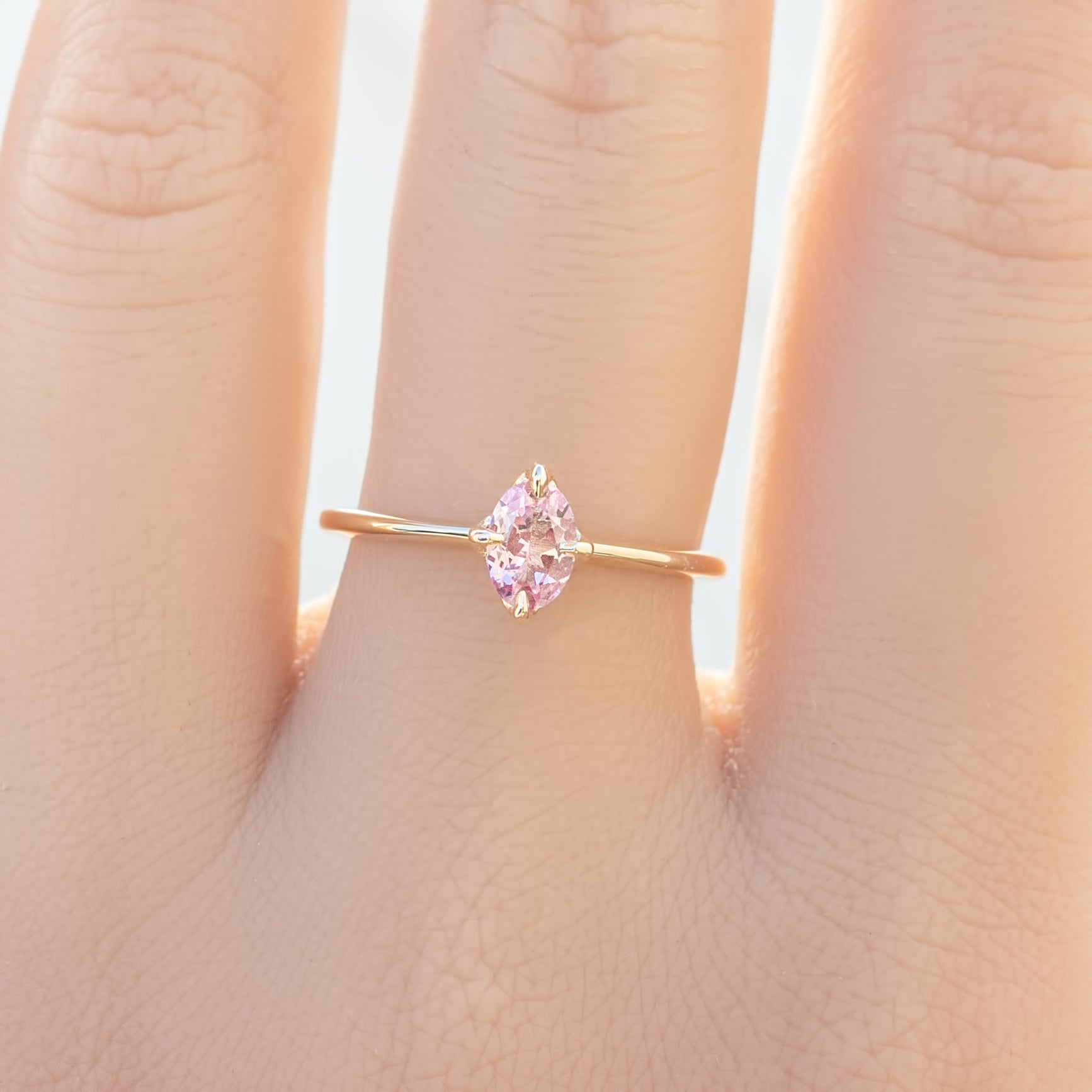 Alice Ring, 0.60ct Light Pink Sapphire