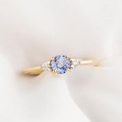 エミリリング　0.60ct Light blue Montana Sapphire 14K Yellow Gold