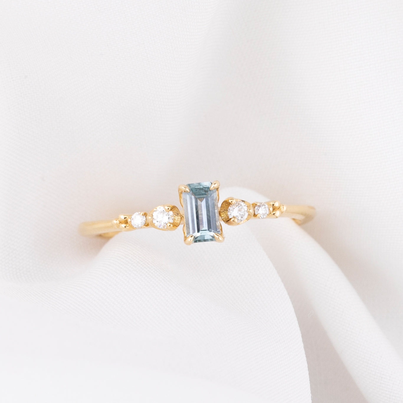 Estel Fleur Ring, 0.45ct Montana Sapphire