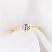 Estel Fleur Ring, 0.45ct Montana Sapphire