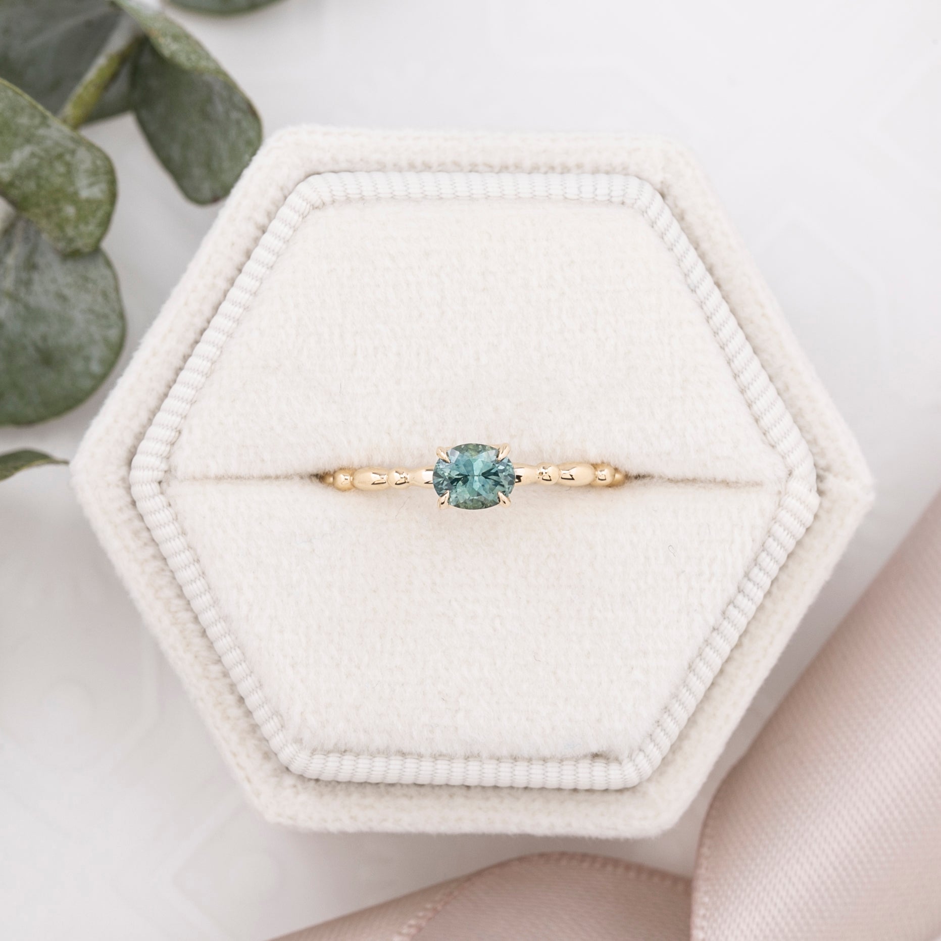 0.45ct Light Green Montana Sapphire 14k Gold | Candy Ring – Envero