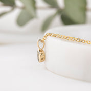 Patia Oval Montana Sapphire Charm 5.0mm