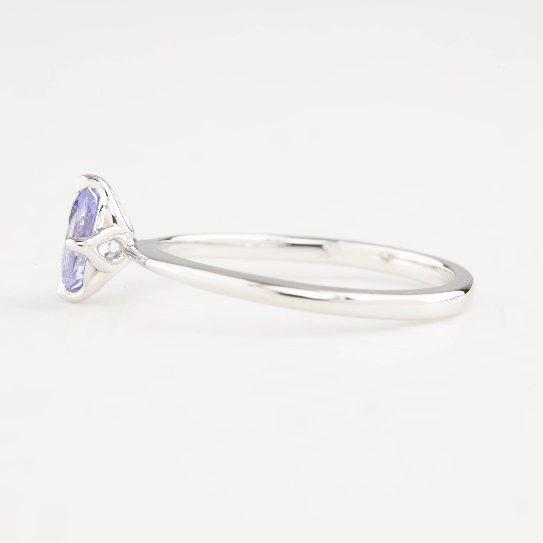 【即日配送】アリスリング ・0.60ct・非加熱マダガスカル産ピンクサファイア・K14RG