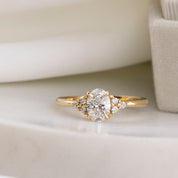 Teresa ring 0.7ct oval lab diamond (7mm)
