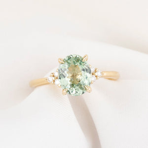 【一点物】テレサリング ・1.43ct・非加熱ライトブルーサファイア・K14YG