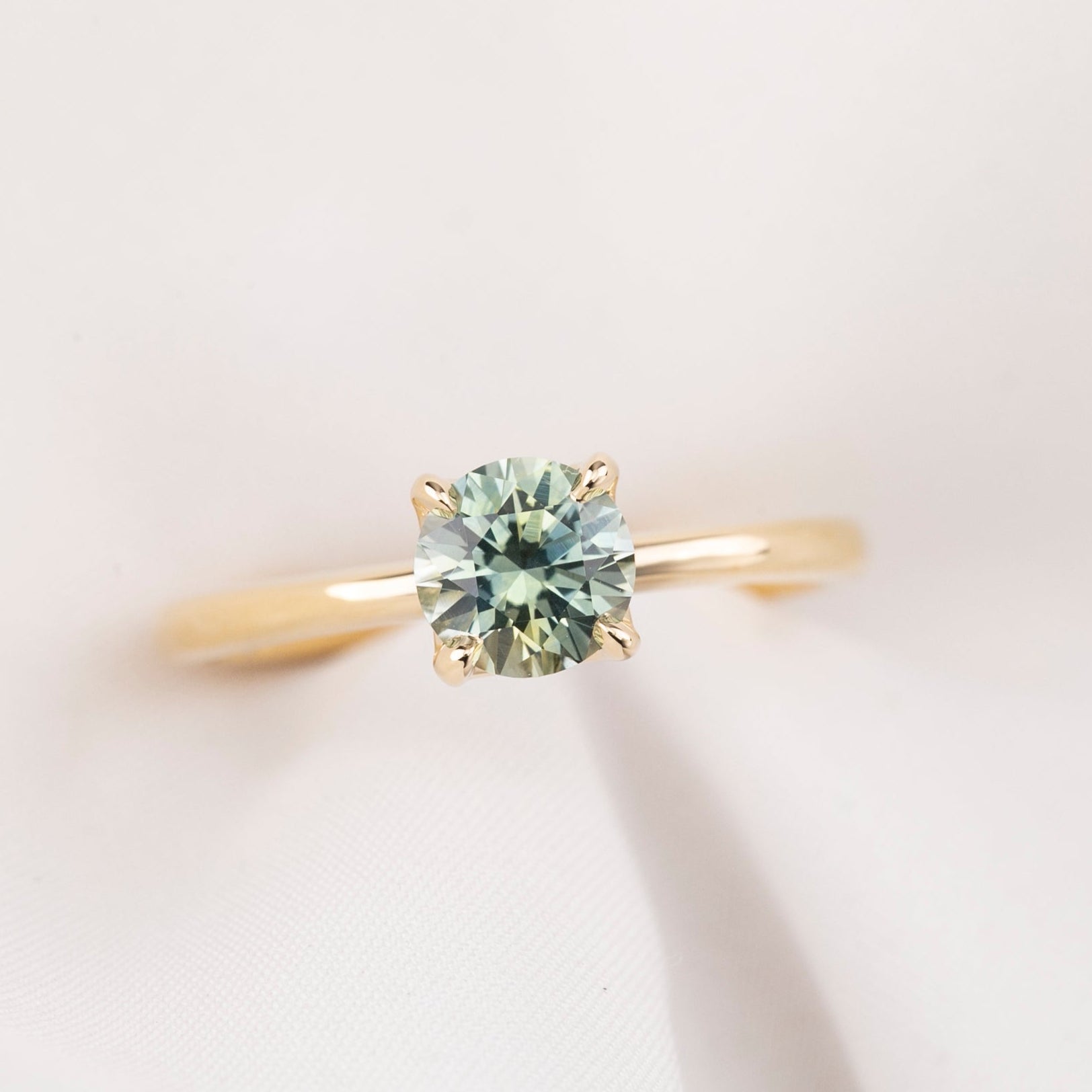 Sara Ring, 0.98ct Montana Sapphire