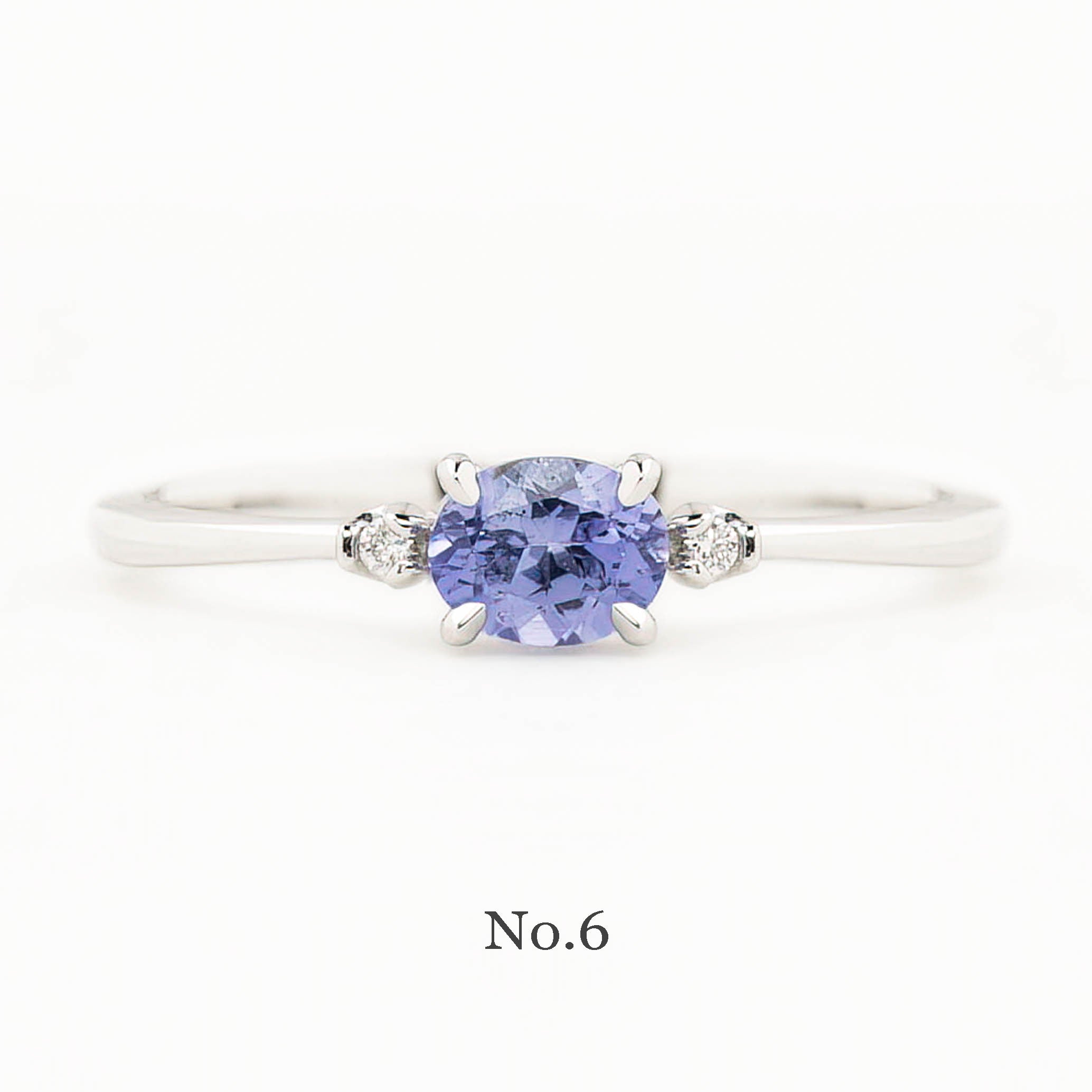 Emilie Ring 5mm 0.45ct Light pink Umba Sapphire 14K Yellow Gold