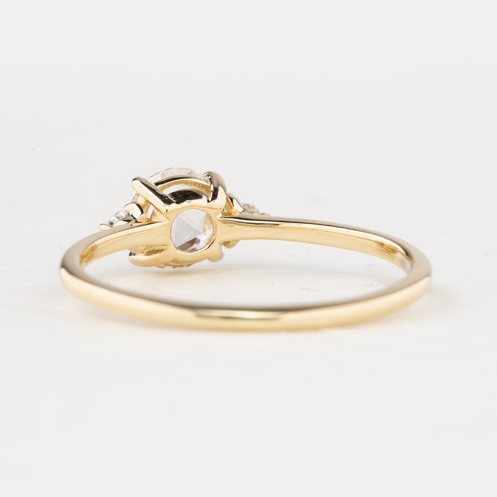 Emilie Ring with brilliant-cut sides, Round Rose Cut Diamond