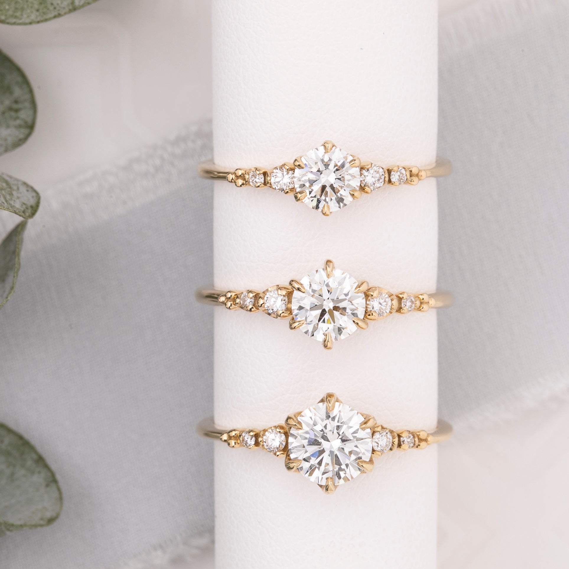 エステルフルールリング　ブリリアントカットダイヤモンド　1.0ct　GIA鑑定書付き