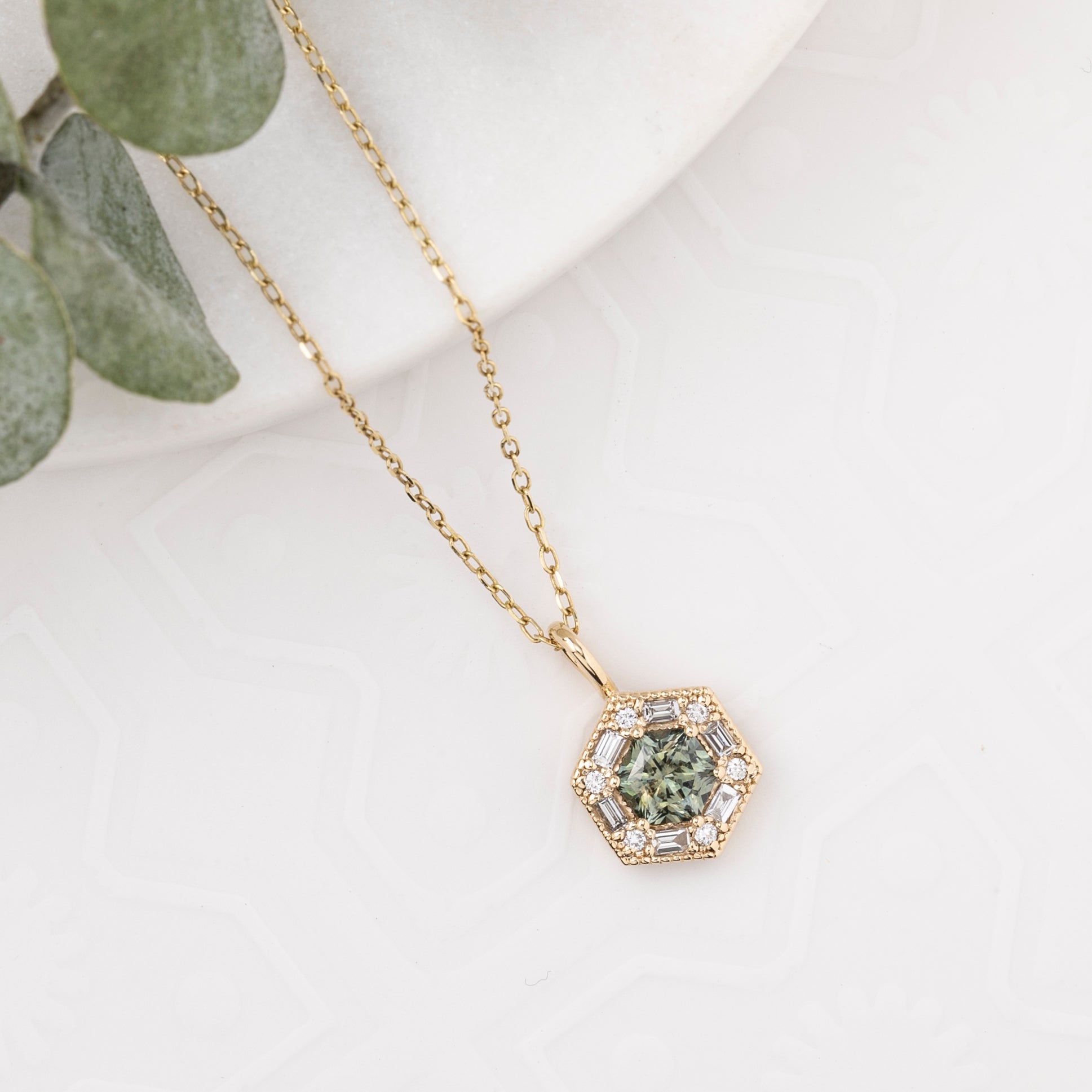 Lila Hexagon Necklace Setting