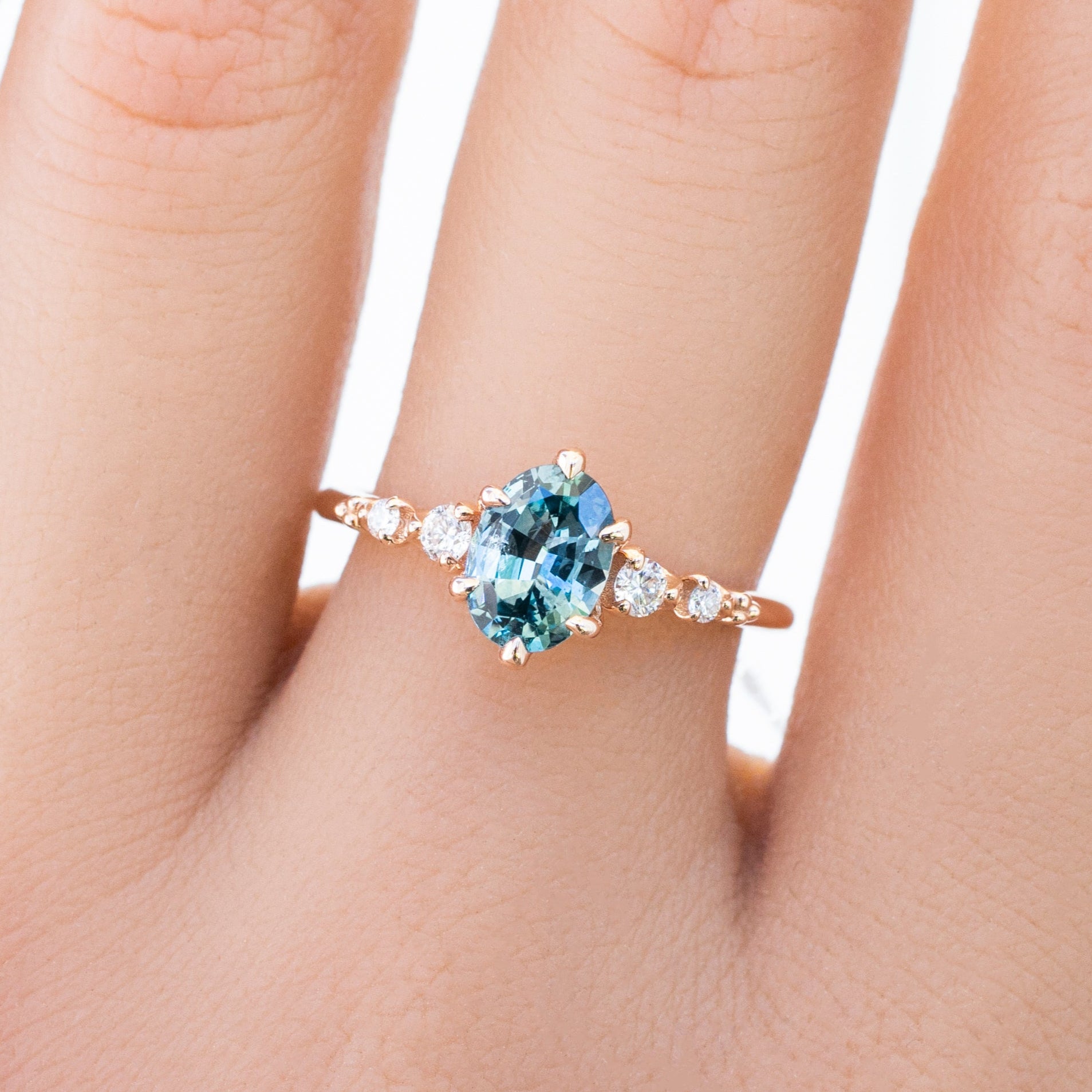 Estel Fleur Ring, 1.05ct Montana Sapphire, oval shape gemstone
