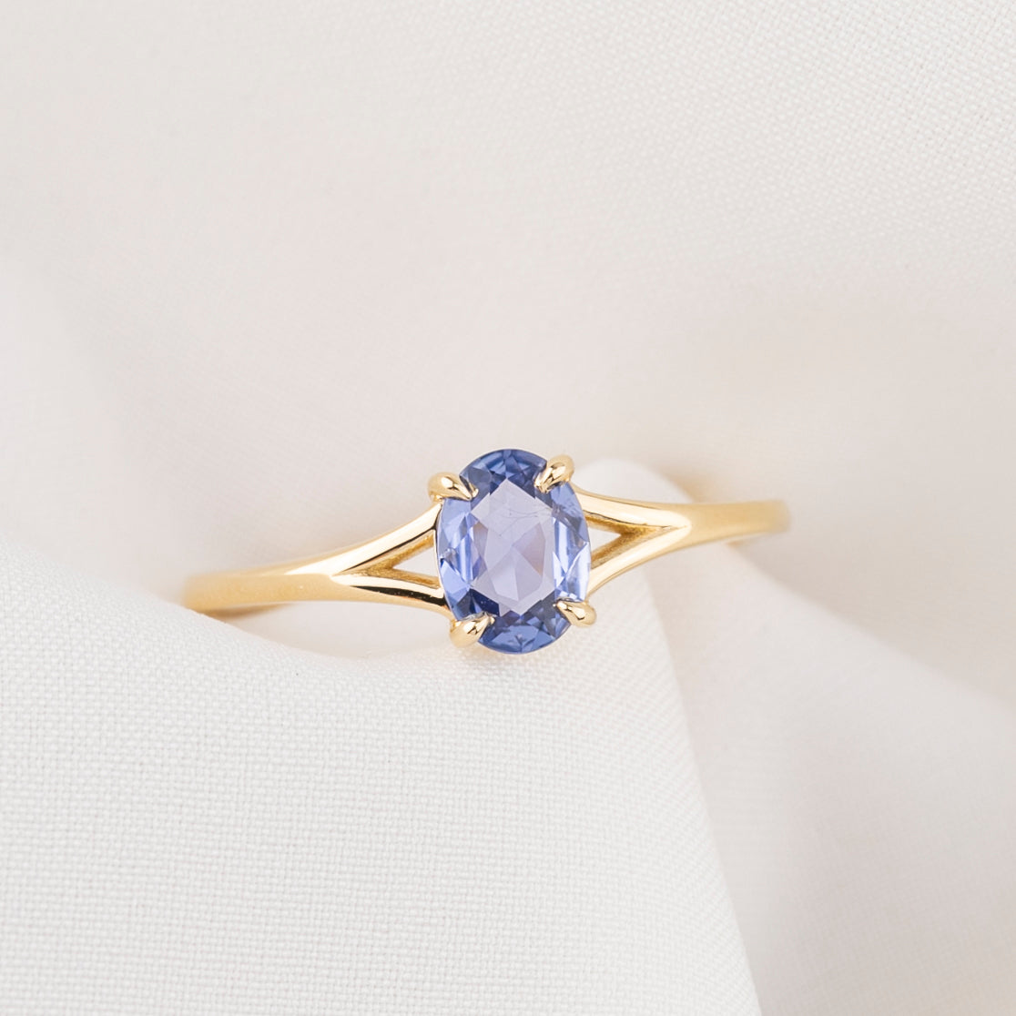 【一点物】カイリーリング ・0.6ct・非加熱マダガスカル産ブルーグリーンサファイア・K14YG