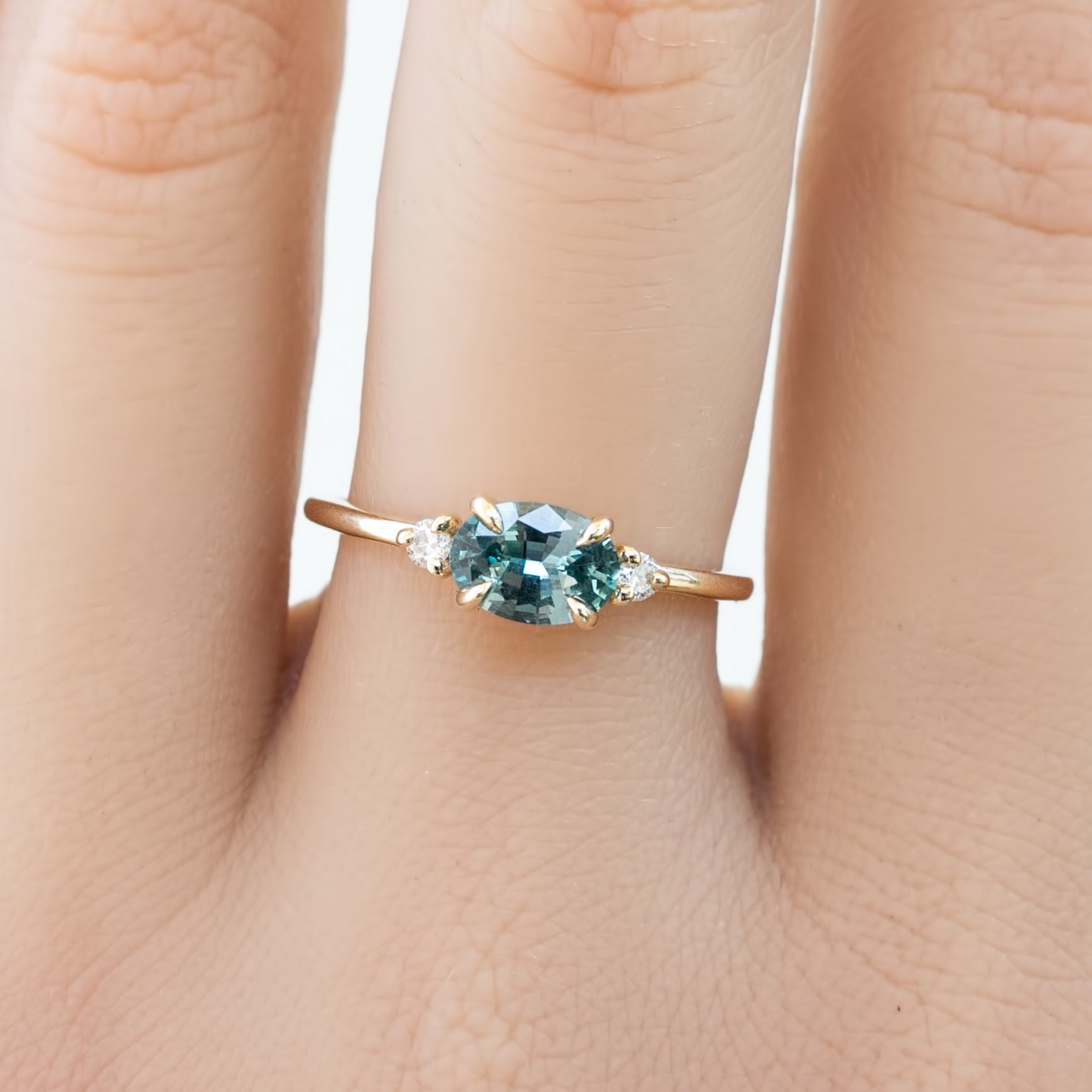 Emilie Ring, 0.83ct Madagascar Sapphire, oval shape gemstone
