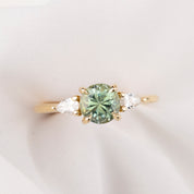 【一点物】オリヴィアリング ・1.38ct・加熱モンタナ産ブルーグリーンサファイア・K14YG