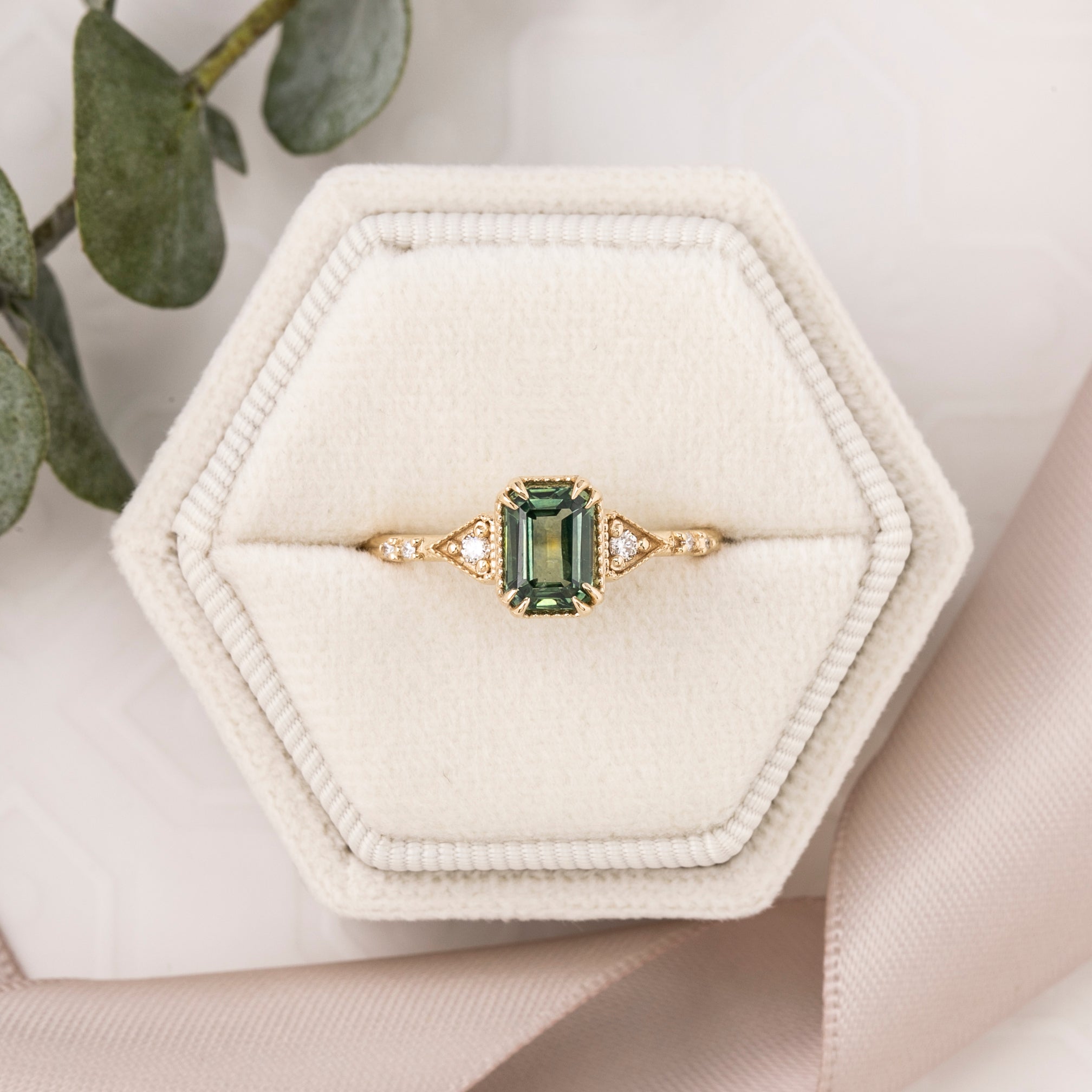 【一点物】アガサリング ・1.45ct・加熱モンタナ産グリーンサファイア・K14YG