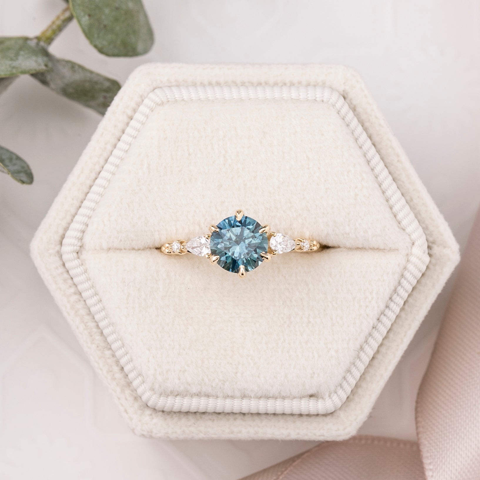 Estel Fleur Petal Ring 1.32ct Teal Blue Montana Sapphire, 14k Yellow Gold (One of a kind)