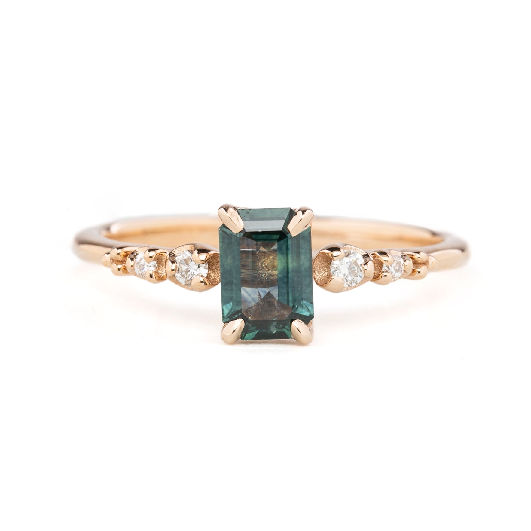 Estel Fleur Sapphire Ring