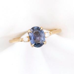 Estel Ring, 1.06ct Srilanka Sapphire, oval shape gemstone