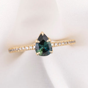 Maria Ring, 0.63ct Madagascar Sapphire