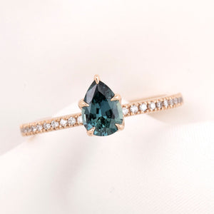 Maria Ring, 0.81ct Madagascar Sapphire