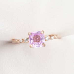 Estel Fleur Ring, 1.29ct Sapphire