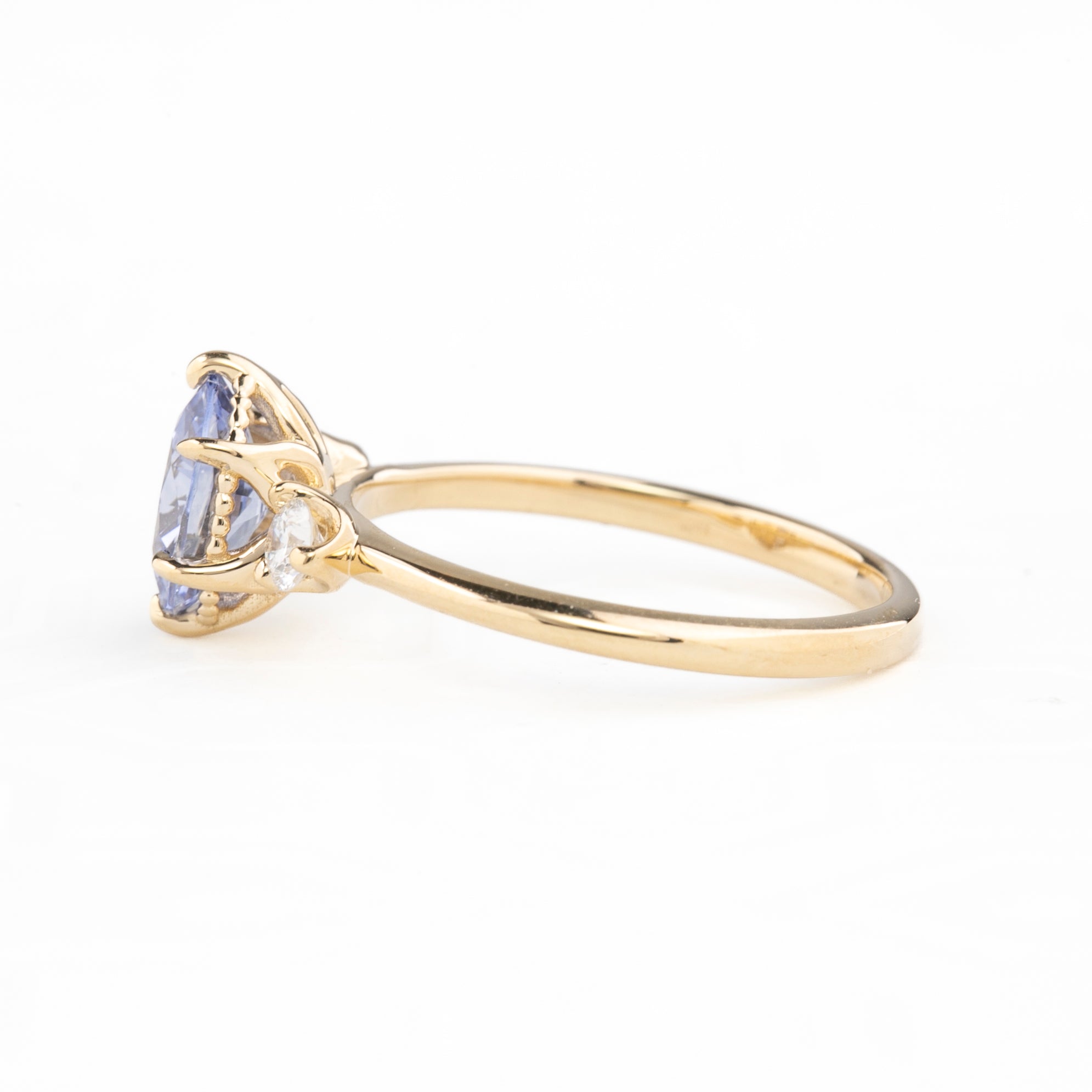 Ayana Ring, 1.30ct Blue Srilanka Sapphire
