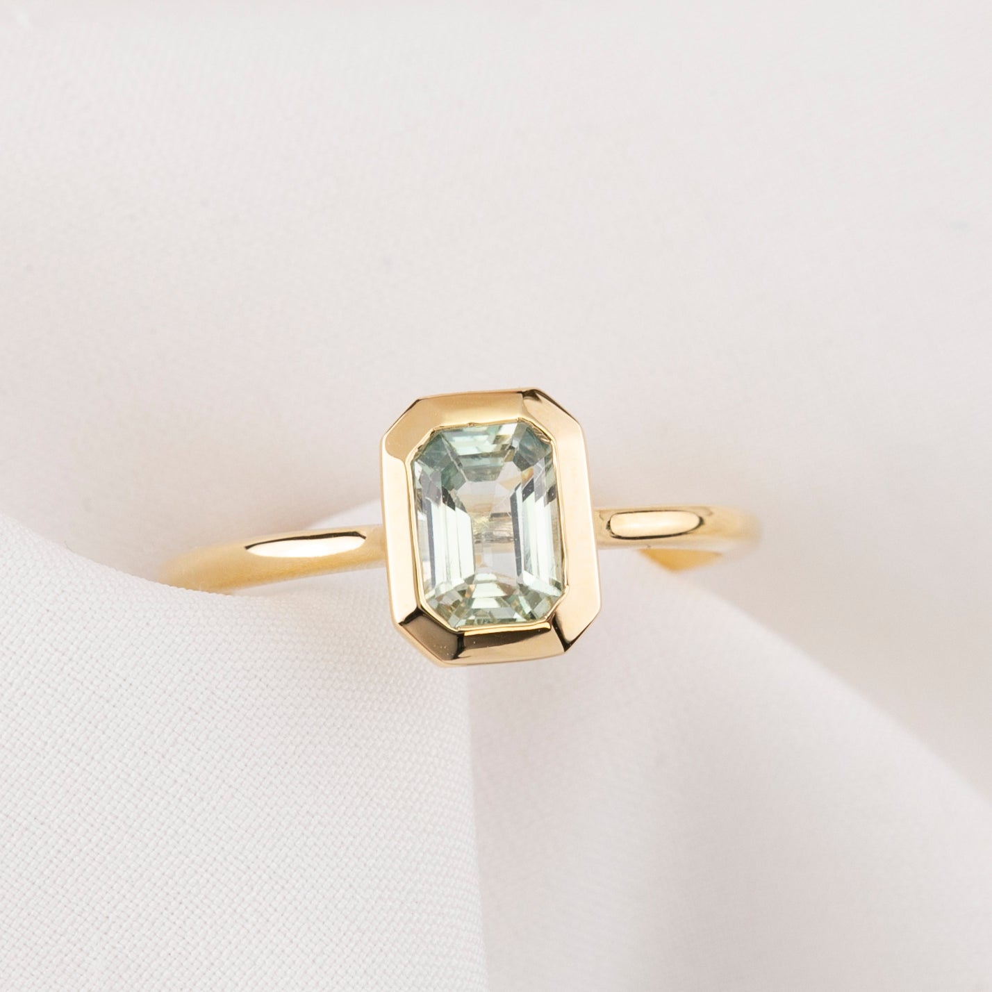 Riley Ring, 0.94ct Light Blue Madagascar Sapphire