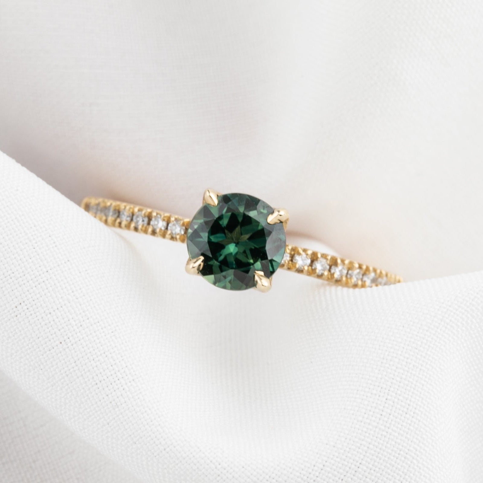Maria Ring, 0.80ct Queensland Sapphire