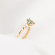 【一点物】エステルリュクスリング ・1.04ct・加熱モンタナ産ライトグリーンサファイア・K14YG