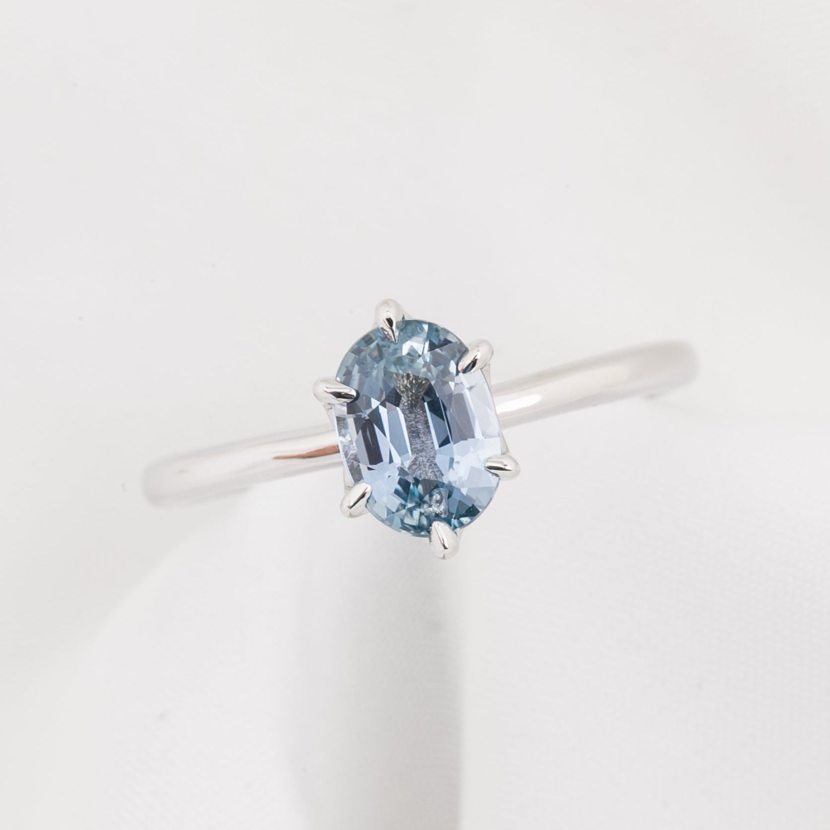 Floryn Ring, 1.37ct Unheated Sapphire, oval shape gemstone