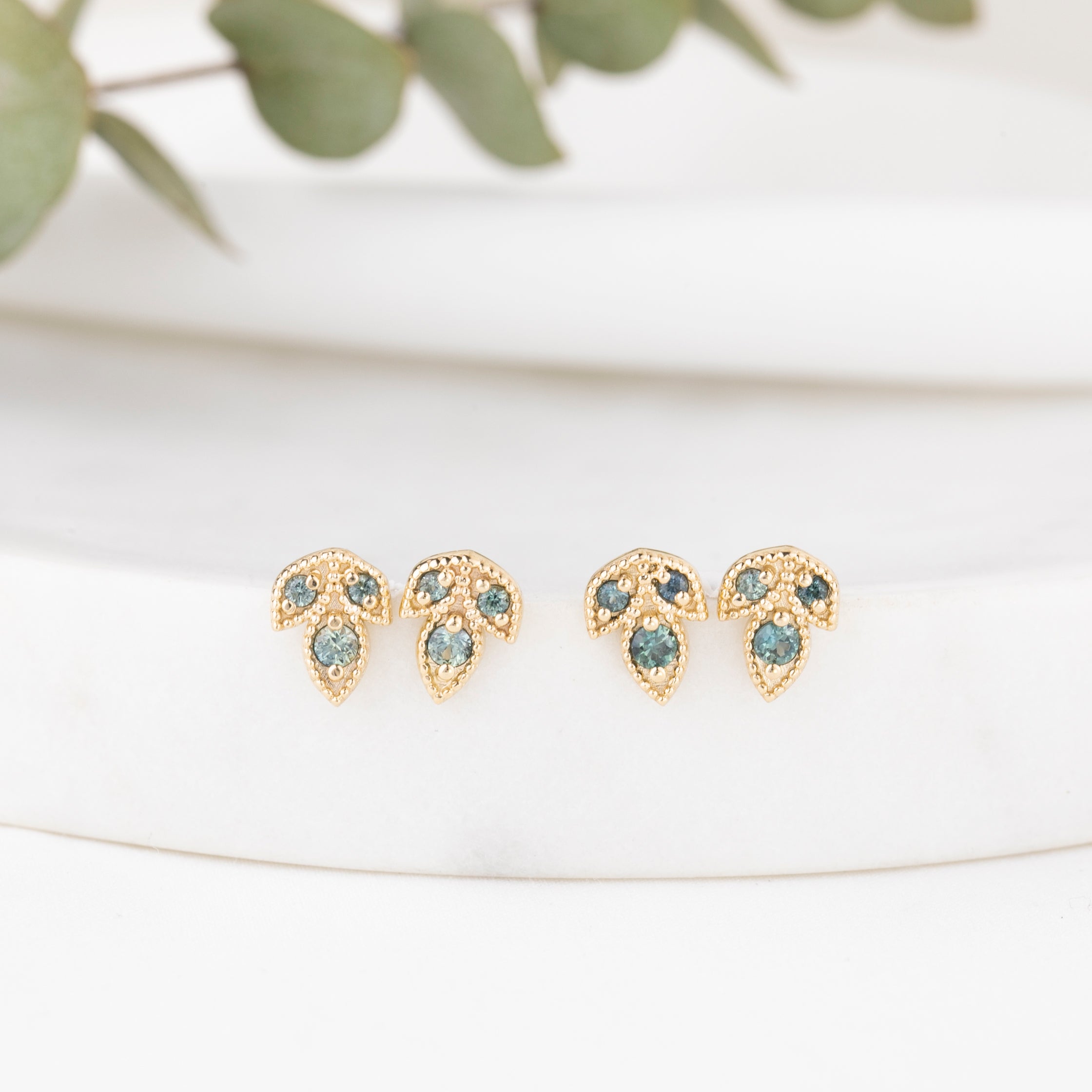 Leaf Montana Sapphire Stud Earrings