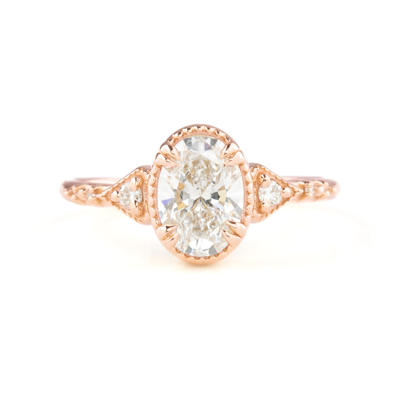 Agatha Oval Diamond Ring