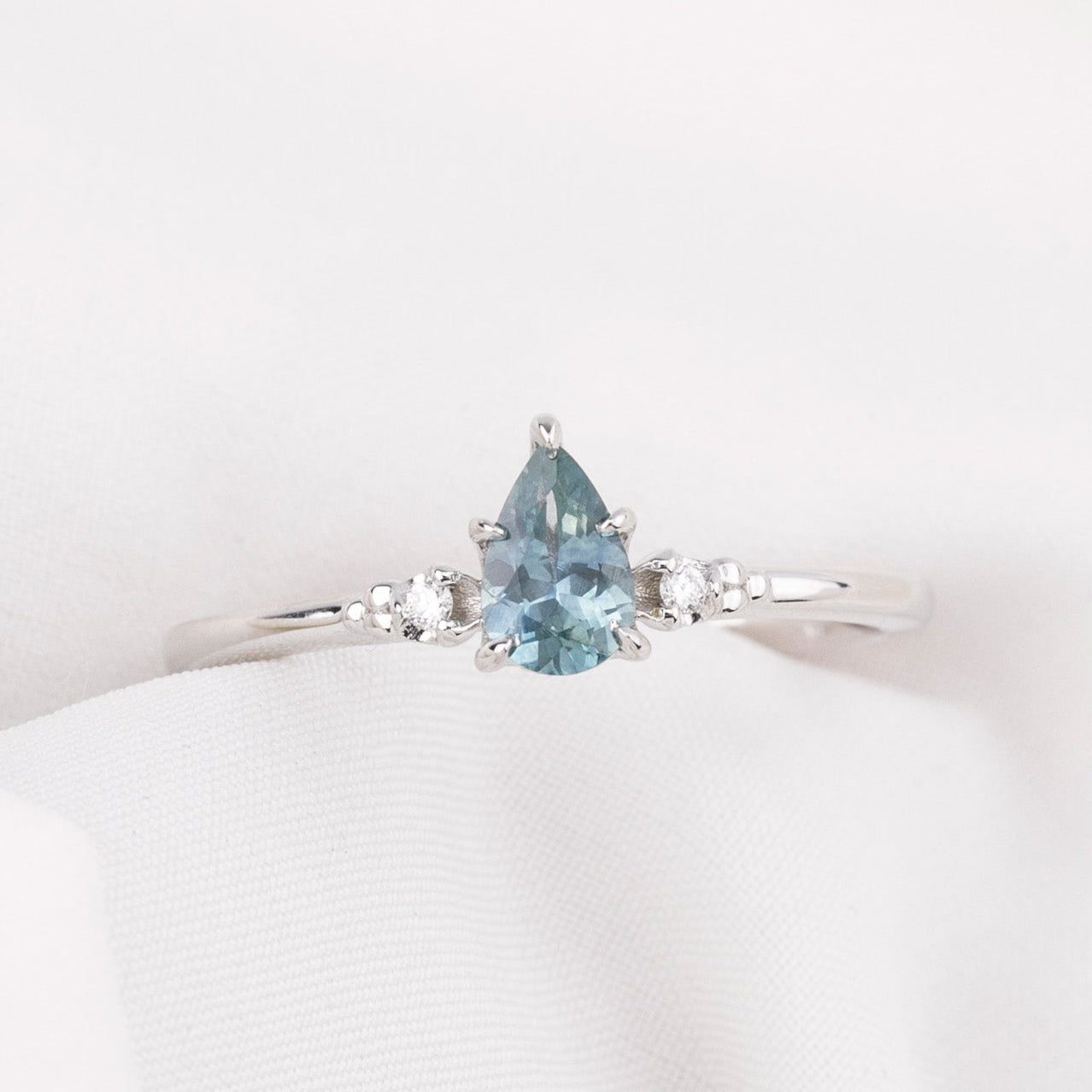 Estel Ring, 0.50ct Montana Sapphire