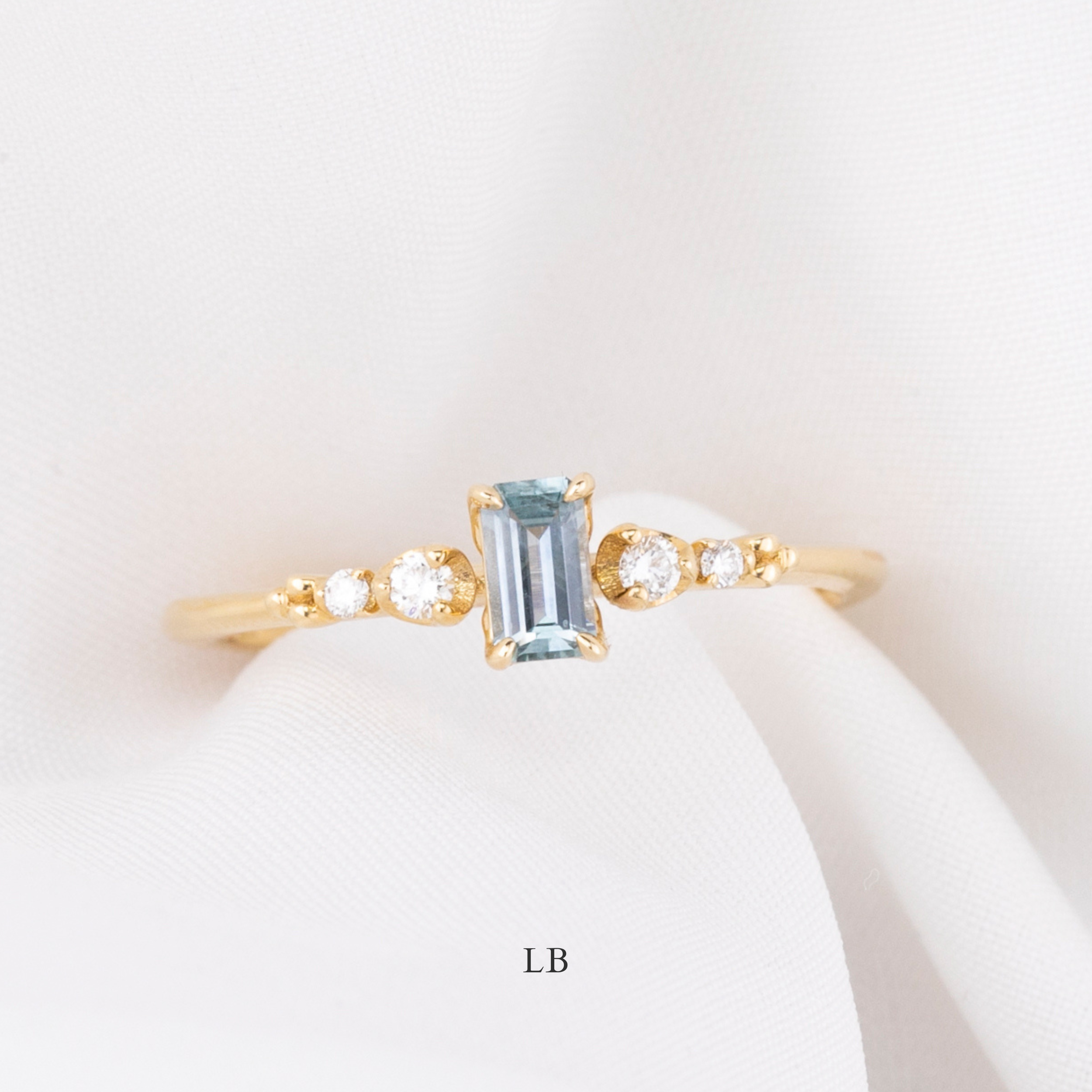 0.45ct Emerald Cut Montana Sapphire 14k Gold | Estel Fleur 0.45ct Emerald Cut Montana Sapphire 14k Gold | Estel Fleur