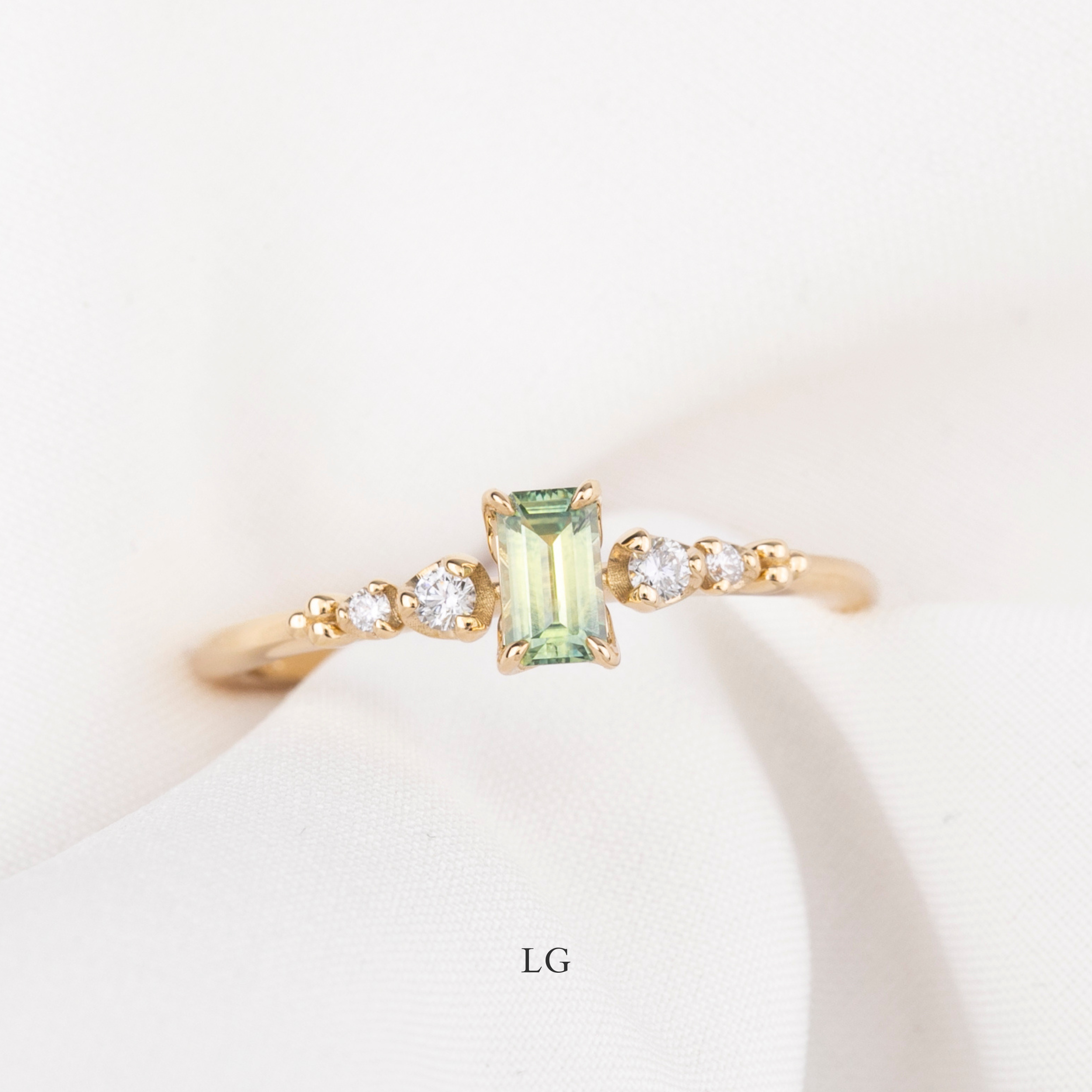 0.45ct Emerald Cut Montana Sapphire 14k Gold | Estel Fleur Ring