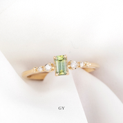 Estel Fleur Ring, 0.45ct Montana Sapphire