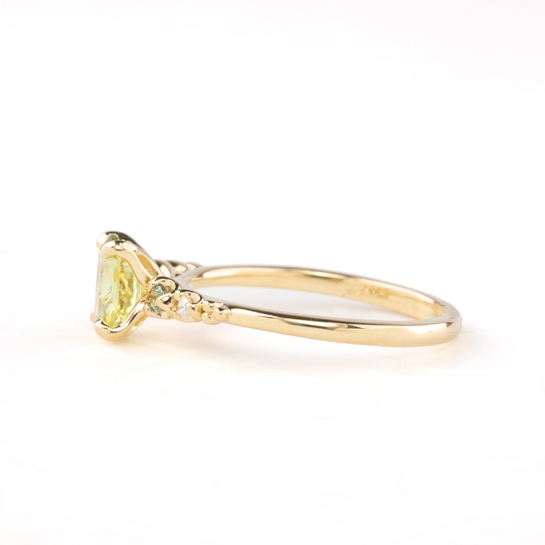 Estel Fleur Ring, 0.97ct Green Yellow Montana Sapphire
