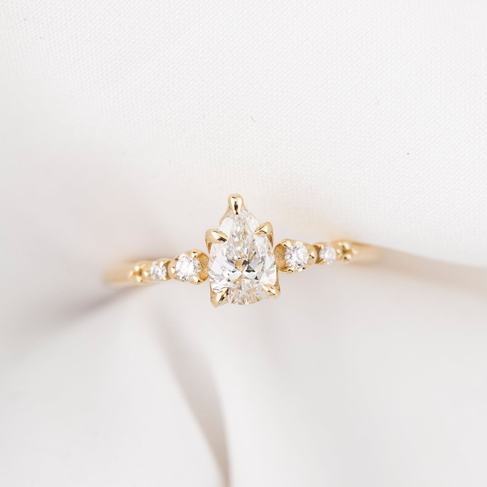 Estel Fleur Pear Cut Diamond Ring