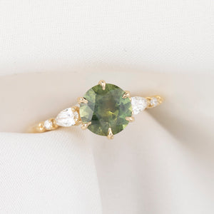 Estel Fleur Petal Ring, 1.53ct Montana Sapphire