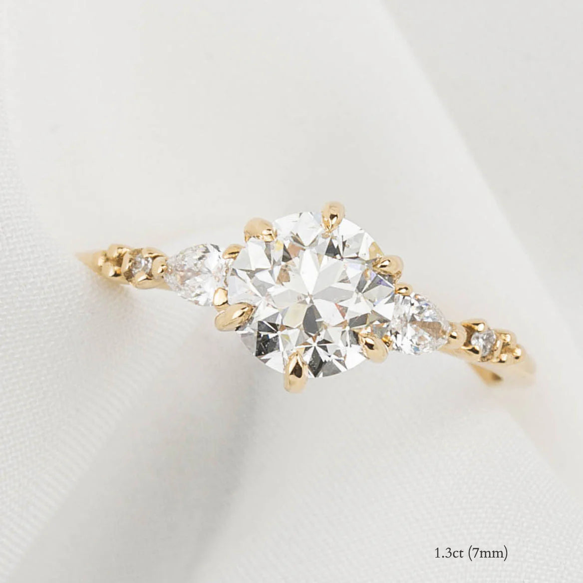 Estel Fleur Petal Ring, Round Brilliant Cut Diamond